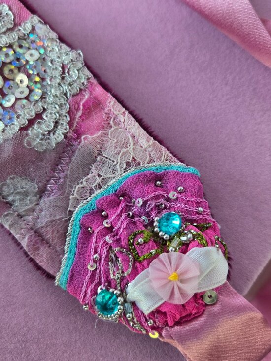 Handmade Pink and Fuchsia Embroidered Rose Patchwork Quilted Hair Sash